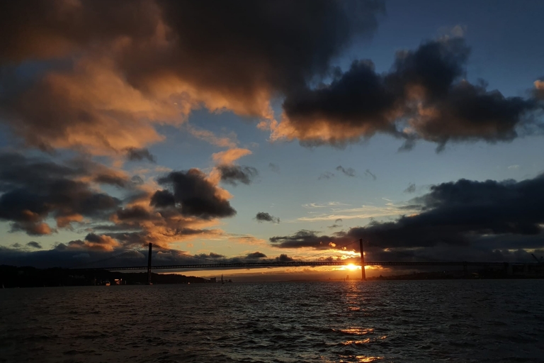 Lisbonne : croisière au coucher du soleil sur le Tage