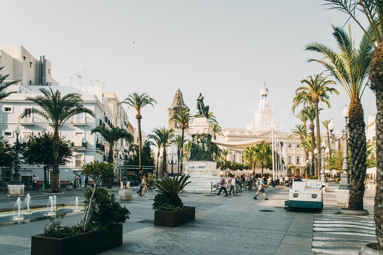 Cádiz: Excursão a pé privada de gastronomia e cultura com degustações