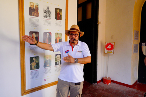 Cartagena: Stadsrondleiding San Felipe Kasteel &amp; La Popa KloosterCartagena: Kasteel van San Felipe &amp; Cerro de la Popa Stadsrondleiding
