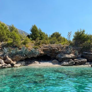 Split: dagtocht naar de Hvar- en Brač-eilanden met het strand van Zlatni Rat