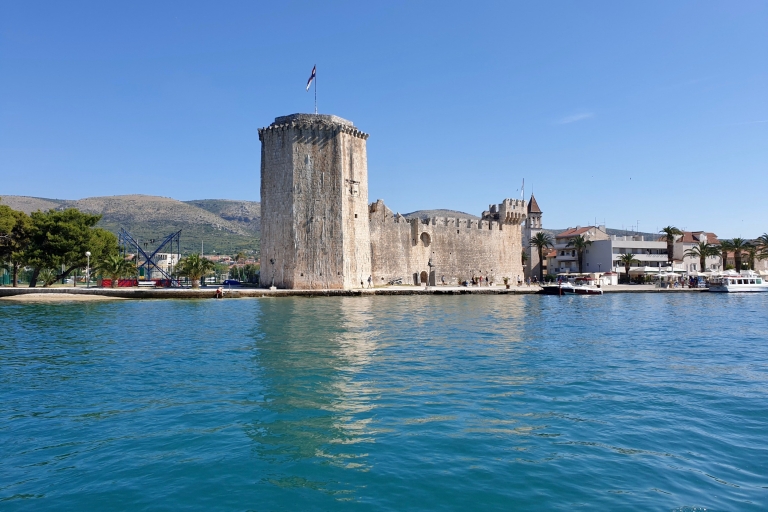Ab Split: Bootsfahrt zur Blauen Lagune und Trogir mit Schnorcheln