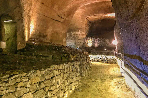 Naples : visite guidée souterraine avec un archéologueVisite en anglais