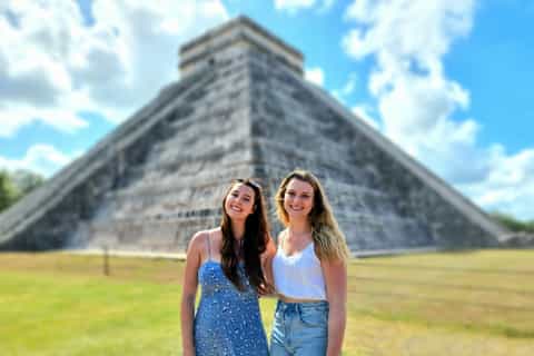 From Cancún: Chichén Itzá Early Access with Cenote & Lunch