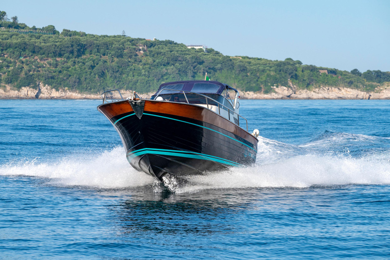 From Sorrento: Sorrento Coast Sunset Cruise