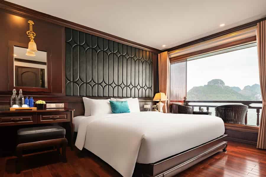 Hanoi: 2-tägige Halong & Lan Ha Bay 5-Sterne-Kreuzfahrt mit Balkon