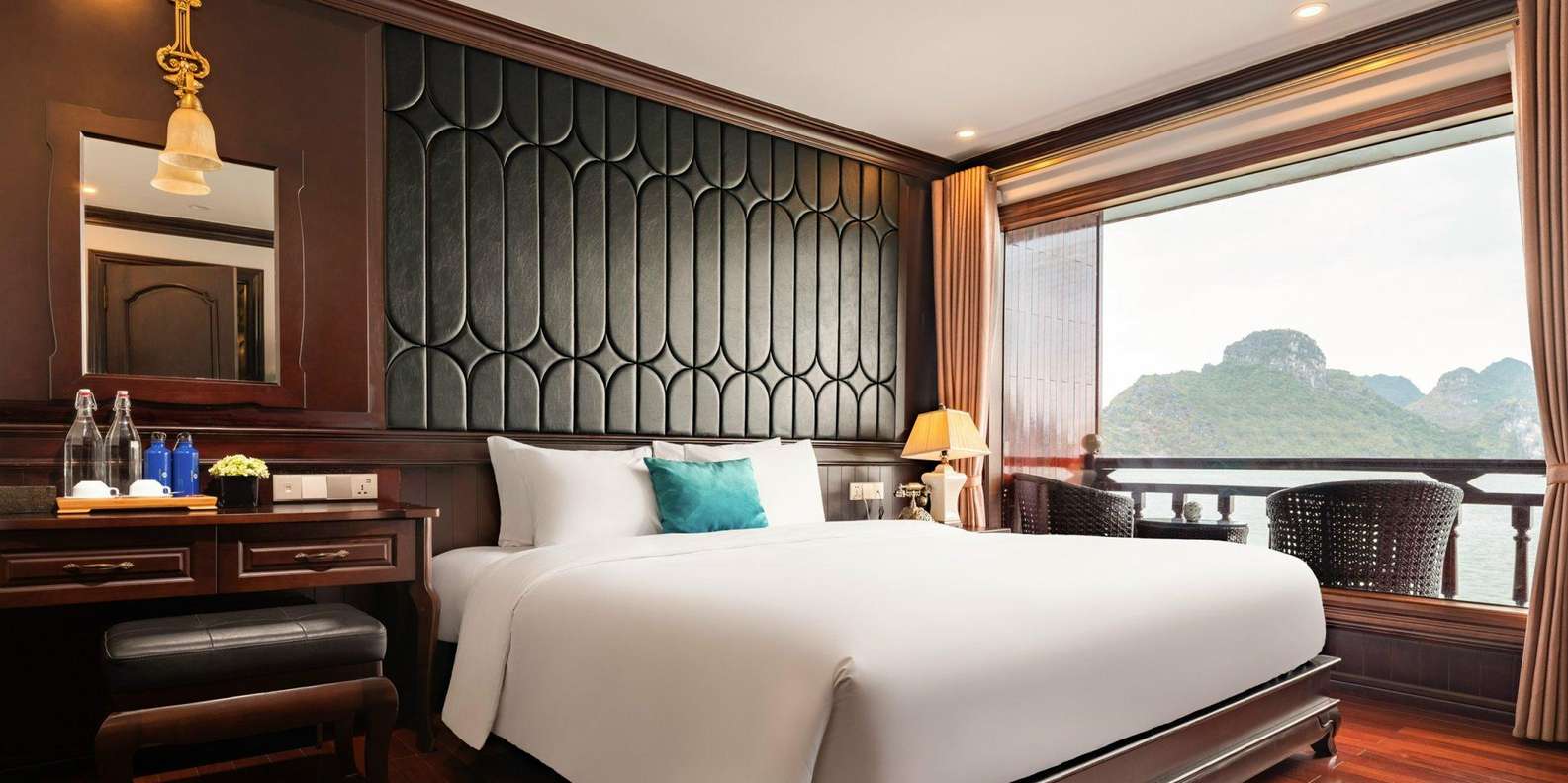 Halong Bay cruise — photo 7