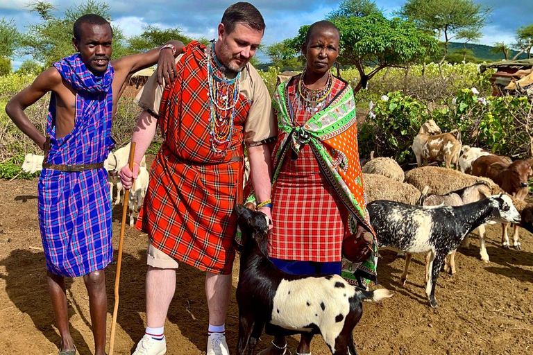 Kenya: Maasai Village Visit with Traditional Dance Show