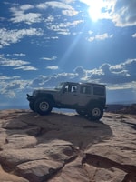 Moab Jeep Tour - Housity