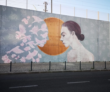 Lisbon: Street Art Tuk Tuk Tour