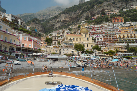 Van Sorrento: premium boottocht AmalfikustSorrento: Premium Positano en Amalfi Tour