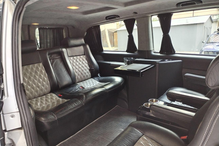 Private Roundtrip Airport Transfer