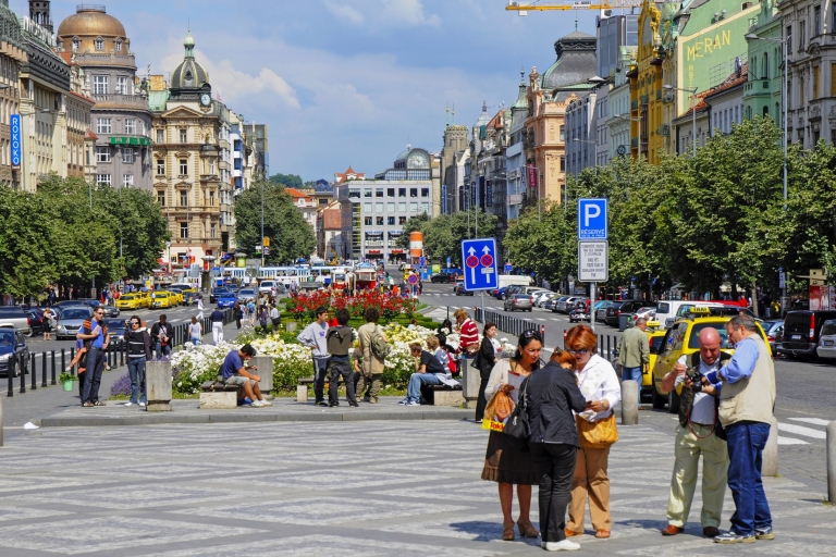 Praga: komuniści i II wojny światowej TourWycieczka komunistów i II wojny światowej - angielski przewodnik