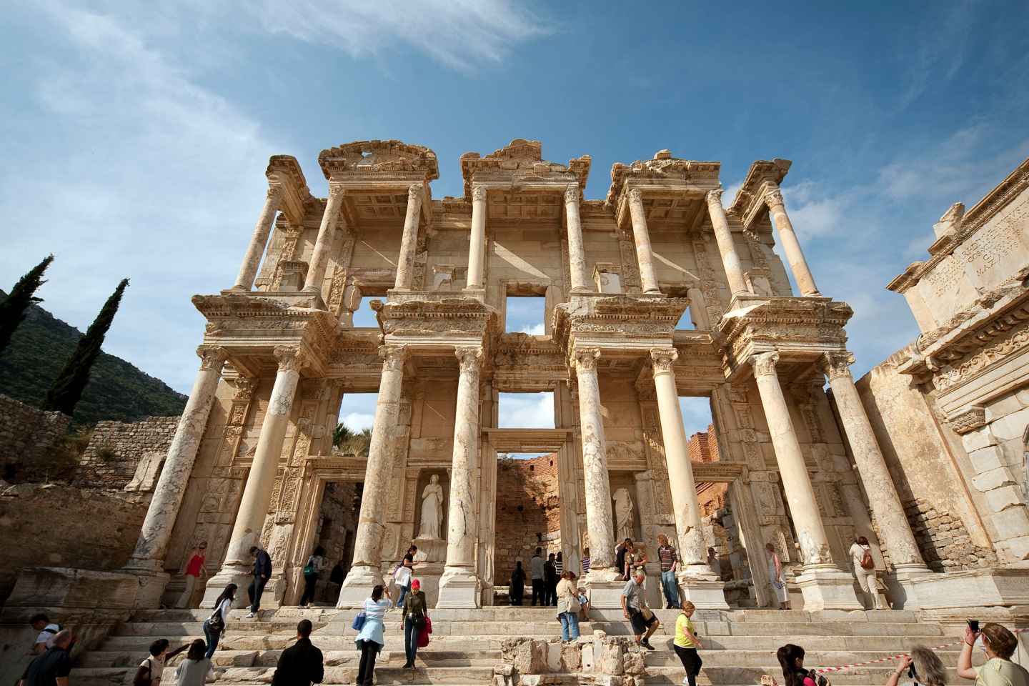 Ab Izmir: Geführte Tour durch die antike Stadt Ephesus