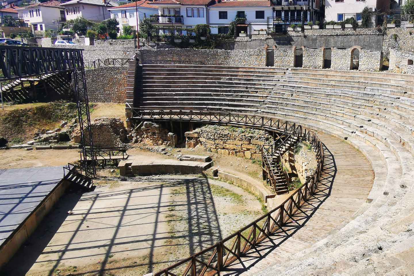 Upplifðu Skopje: Ferð til Tírana með stuttu Ohrid stoppi