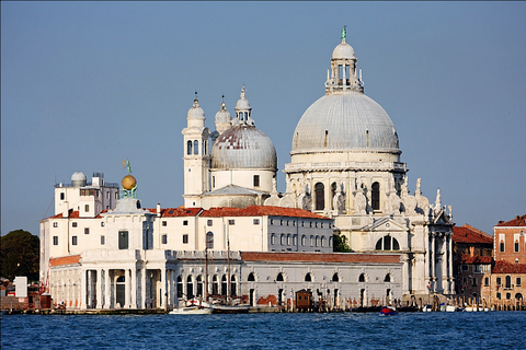 Venice: Guided Walking Tour of Venetian Queer HistoryShared guided tour in English