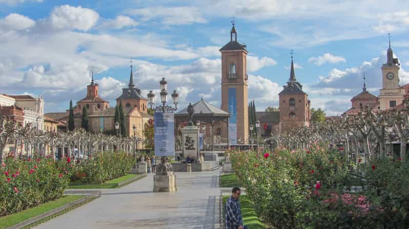 From Madrid: Private Day Trip to Alcalá de Henares