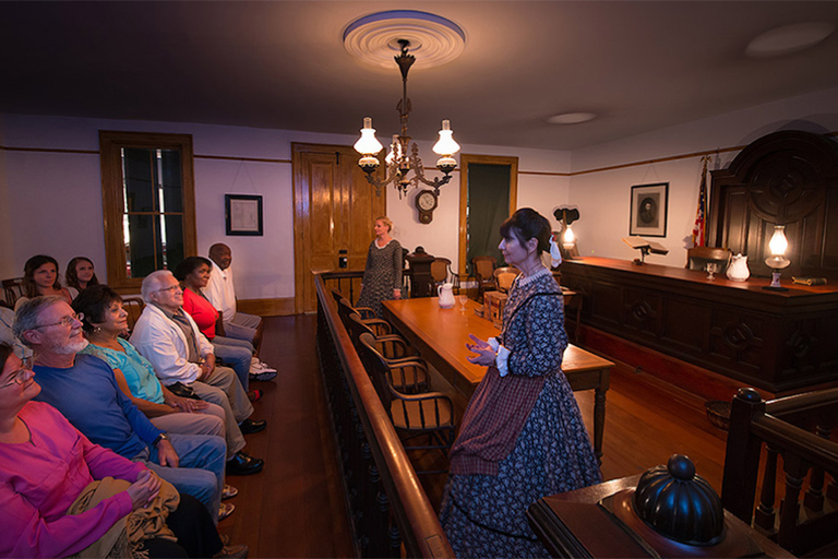 San Diego: Spookhuis Whaley HouseSan Diego: Haunted Historic Whaley House - zelfgeleide tour