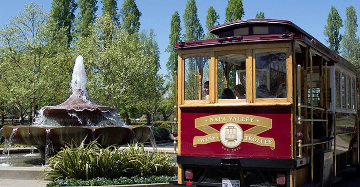 Napa Valley: Wine Tasting Tour by Open Air Trolley & Lunch