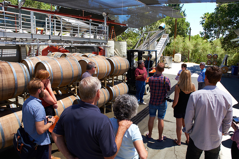 Sonoma Valley: Wine Trolley Tasting Tour with Lunch