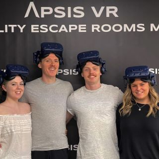 Melbourne: Virtual Reality Escape Room Experience