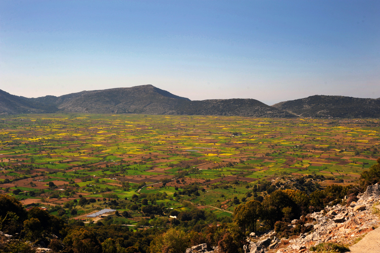 From Heraklion: Knossos and Lasithi Plateau Full-Day TourDay Trip: Pickup from Heraklion and Ammoudara