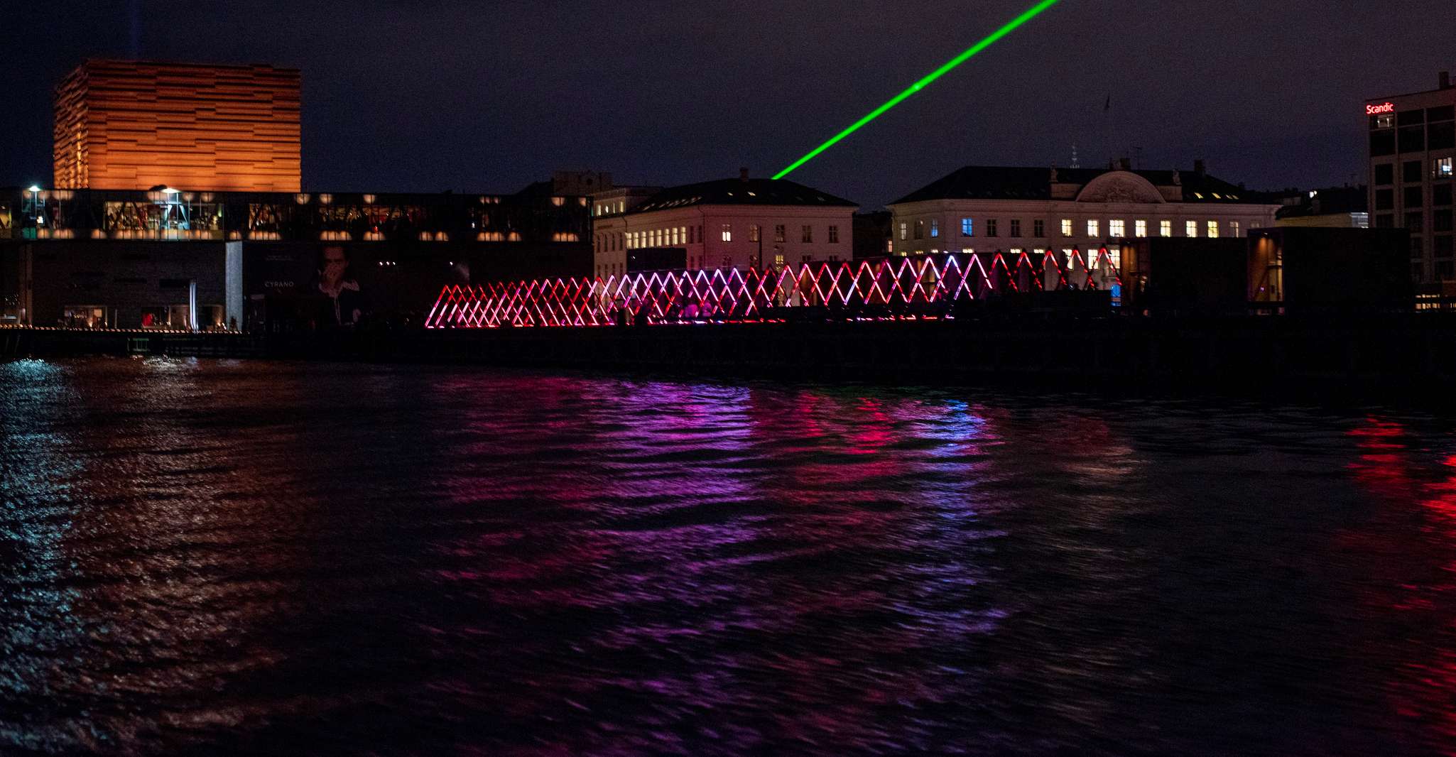 Copenhague, visite en bateau du Festival de la Lumière de février - Hizvo