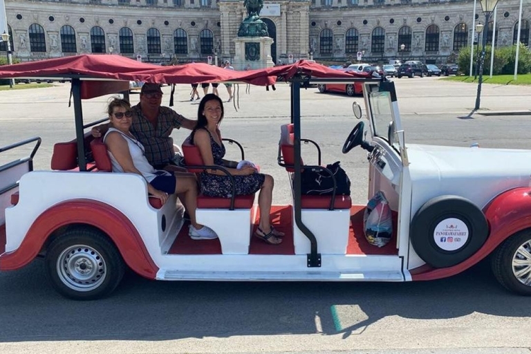 Wien: Sightseeingtour durch die Altstadt in einem E-Auto im Vintage-Stil
