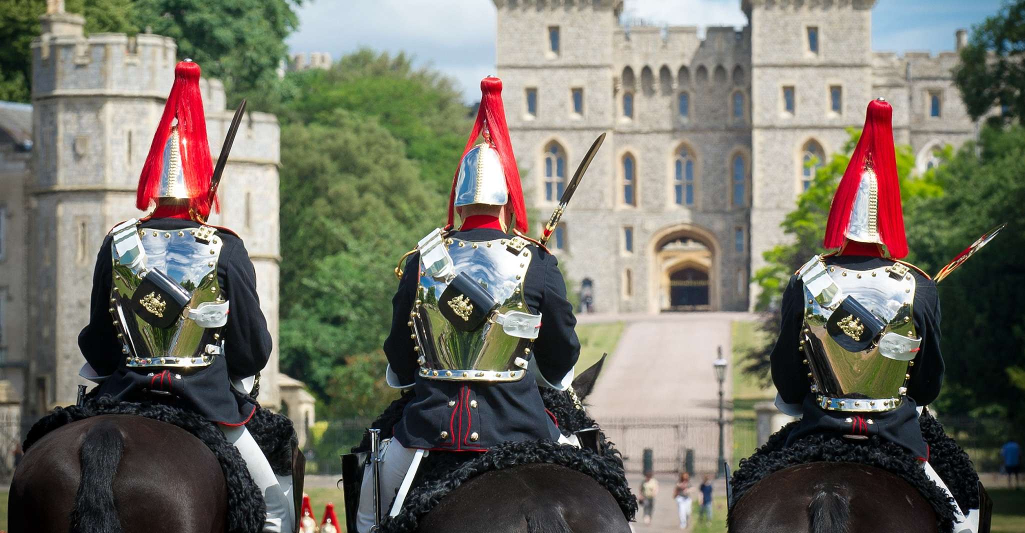 From London, Royal Guided Tour of Windsor Castle - Housity