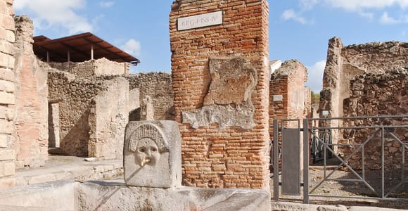Von Neapel aus: Ruinen von Pompeji VIP Guided Tour