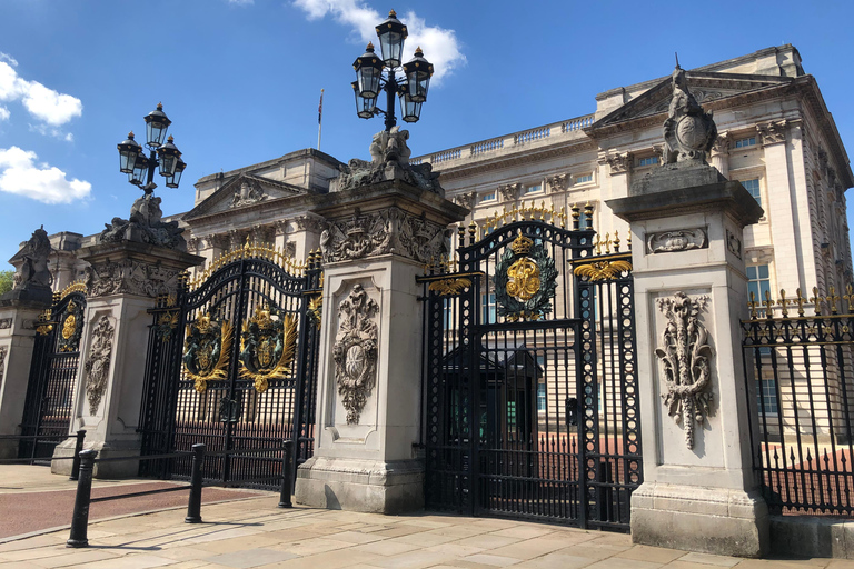 Buckingham Palace Entry & Changing of the Guard Experience