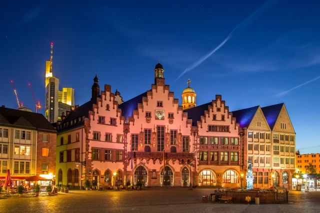 Visit Frankfurt Highlights Self-Guided Scavenger Hunt & City Tour in Darmstadt