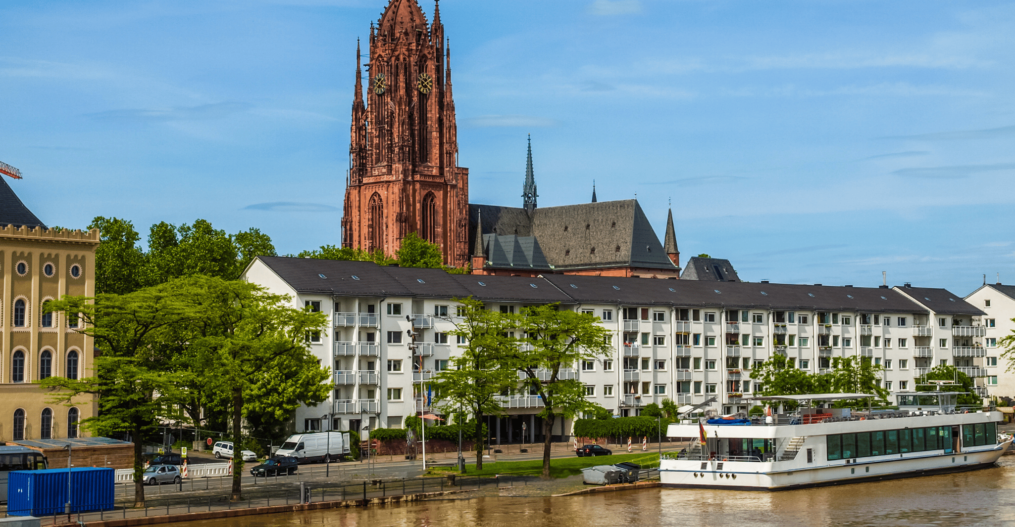 Frankfurt, Highlights Self-Guided Scavenger Hunt & City Tour - Housity