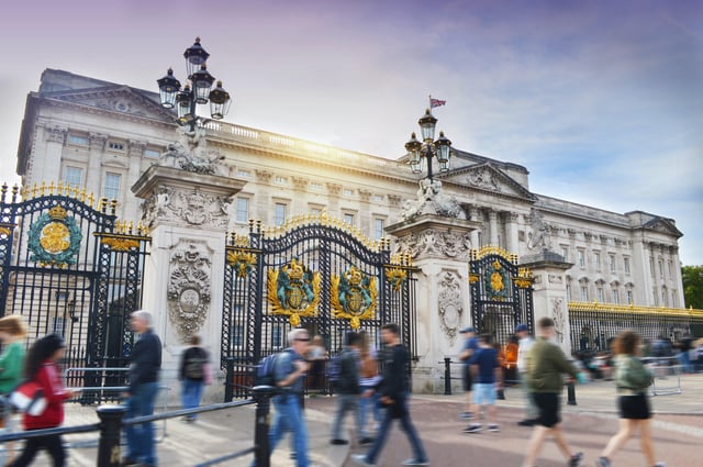 Entrée au Buckingham Palace et relève de la garde