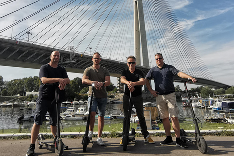 Ada Lago E Excursión en scooter