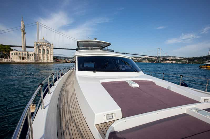 Istanbul: Bosphorus Strait Yacht Cruise | GetYourGuide