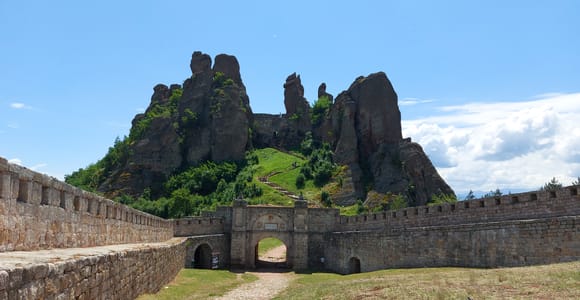 Von Sofia aus: Tagestour zu den Felsen und der Festung von Belogradchik