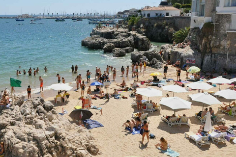 Da Lisbona: Tour del Palazzo Pena, Regaleira, Sintra e CascaisPunto di incontro a Lisbona