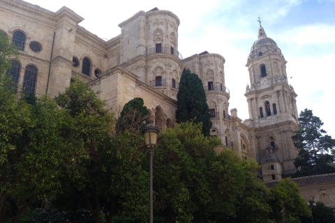Málaga: entradas sin colas a la catedral de Málaga con tour