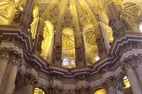 Málaga: entradas sin colas a la catedral de Málaga con tour
