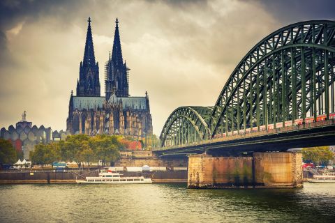 Colonia: Highlights Caccia al tesoro senza guida e tour audio