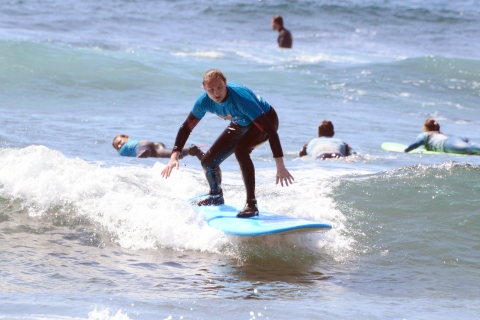 Tenerife: Clase de surf para todos con fotos incluidasClases de inglés, español, italiano, francés y alemán