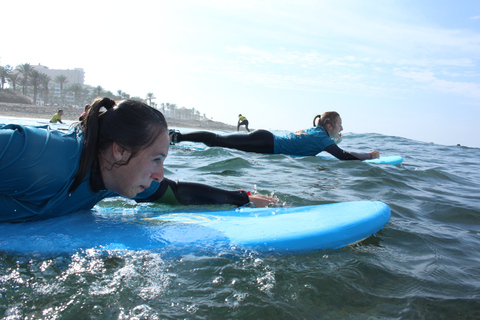 Tenerife : Leçon de surf pour tous avec photos inclusesCours en anglais, espagnol, italien, français et allemand