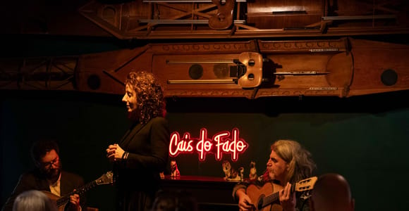 Porto: Original-Fado-Show am Flussufer