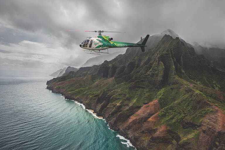Lihue: Deluxe Waterfall Safari Helicopter Tour
