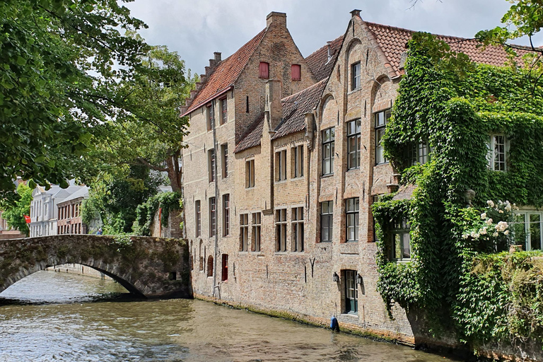 Bruges by bike with family and friends!