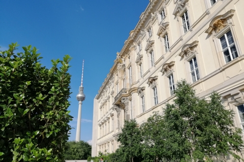 Berlin: Top Classic Tour with Cathedral and Palace Private Walking Tour