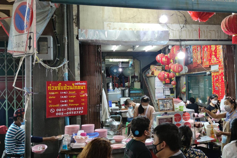 Bangkok : Visite de la cuisine de rue du Guide Michelin en Tuk TukVisite privée avec prise en charge et retour à l'hôtel