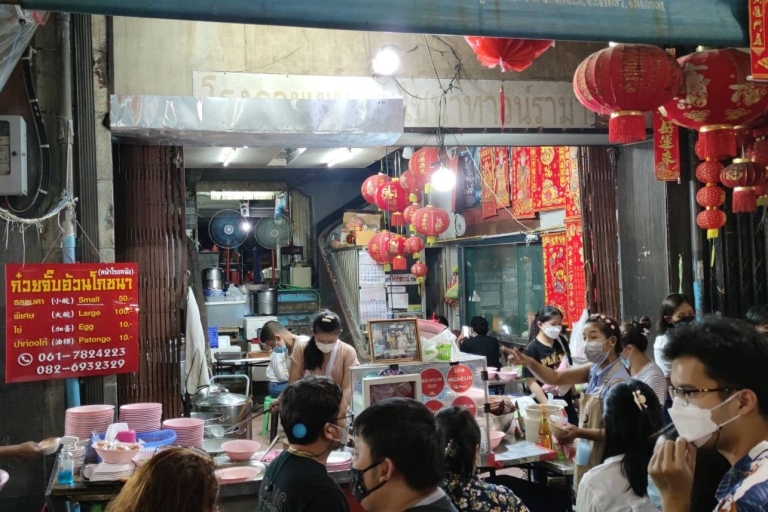Bangkok : Visite de la cuisine de rue du Guide Michelin en Tuk TukVisite privée avec prise en charge et retour à l'hôtel