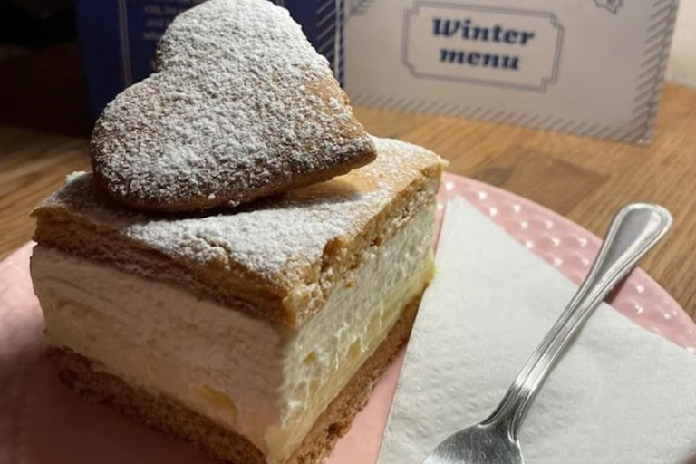 Bratislava: experiencia de degustación de pasteles en el casco antiguo