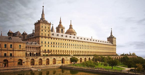 Von Madrid aus: El Escorial, Tal der Gefallenen und Stadtrundfahrt